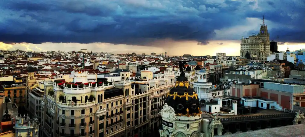 Los Mejores Lugares para Tomar Fotos Increíbles en Madrid